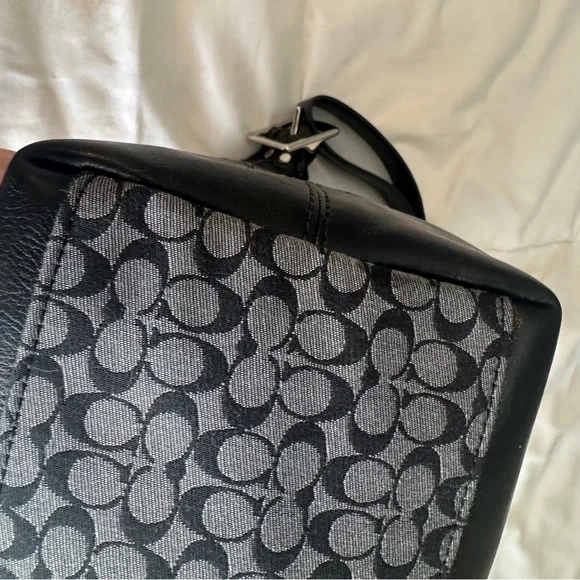 Coach Legacy Stripe Duffle Bag - Picture 8 of 16